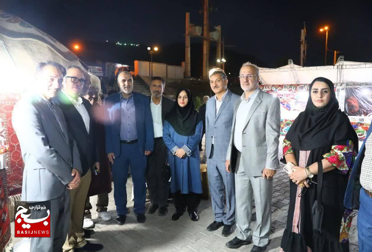 جشنواره ملی آش ایرانی و نمایشگاه ملی صنایع دستی در زنجان افتتاح شد