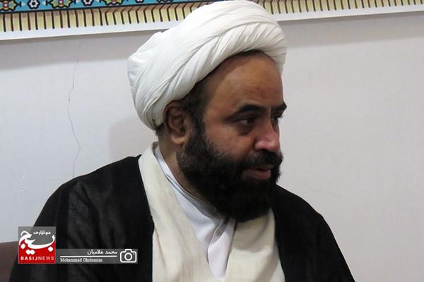 قدردانی فرمانده ناحیه مقاومت کنگان از امام جمعه سیراف قدردانی فرمانده ناحیه مقاومت کنگان از امام جمعه سیراف