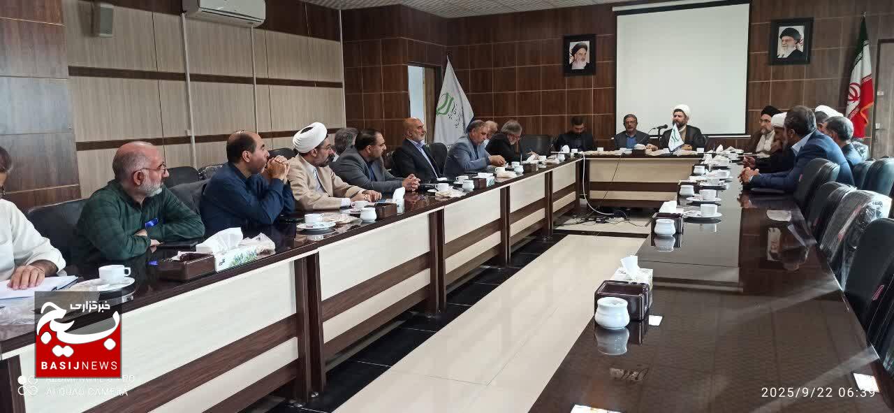 برگزاری جلسه هیئت اندیشهورز دانشگاهیان خراسان رضوی برگزاری جلسه هیئت اندیشهورز دانشگاهیان خراسان رضوی