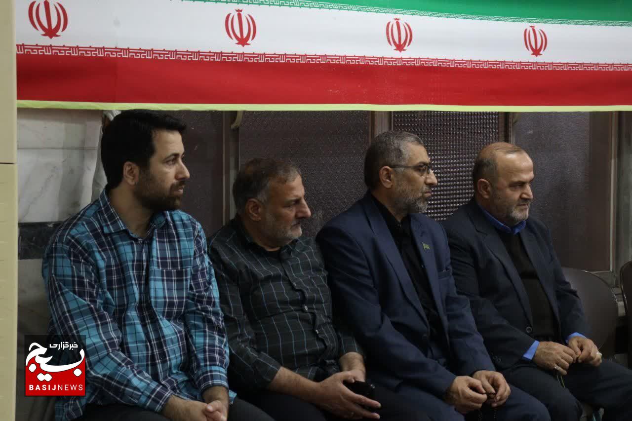 صدام با حمایت جهانی نتوانست ذرهای از خاک ایران را جدا کند صدام با حمایت جهانی نتوانست ذرهای از خاک ایران را جدا کند