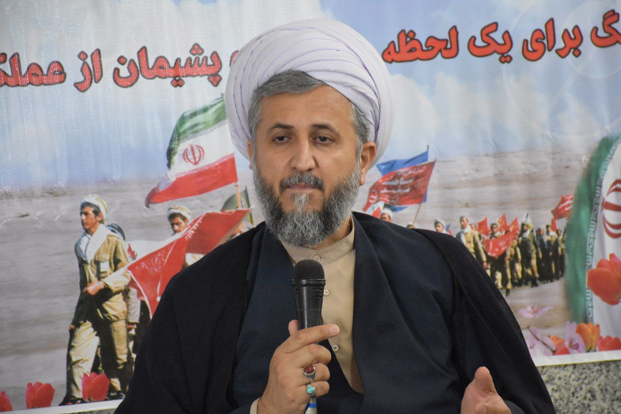 «دفاع مقدس» مدرسهی ایستادگی ملت ایران در برابر چتر زورگویی غرب «دفاع مقدس» مدرسهی ایستادگی ملت ایران در برابر چتر زورگویی غرب