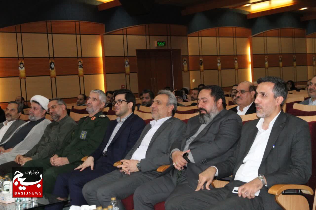 برگزاری باشکوه مراسم “یاد یاران” در شرکت ملی پالایش و پخش فرآورده‌های نفتی ایران به مناسبت هفته دفاع مقدس