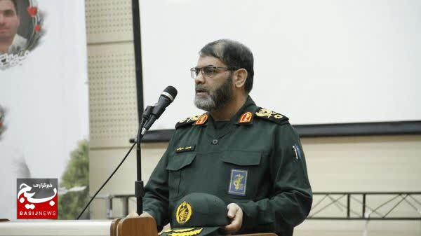 ضرورت بازسازی وقایع دفاع مقدس برای جلوگیری از تحریف و فراموشی ضرورت بازسازی وقایع دفاع مقدس برای جلوگیری از تحریف و فراموشی