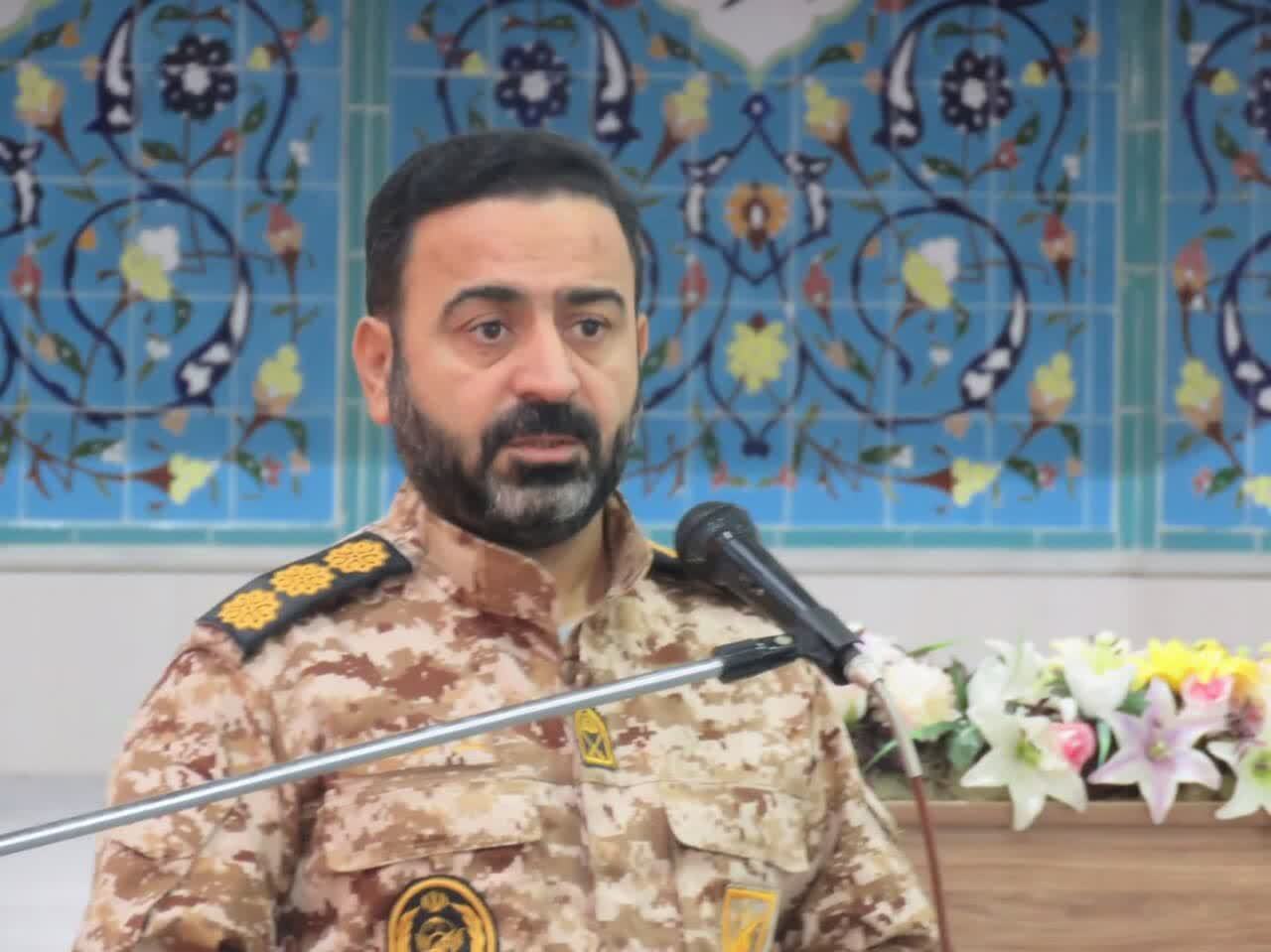 ایمان راسخ رزمندههای ما یکی از مهمترین اصل در پیروزی آنها در دفاع مقدس بود ایمان راسخ رزمندههای ما یکی از مهمترین اصل در پیروزی آنها در دفاع مقدس بود