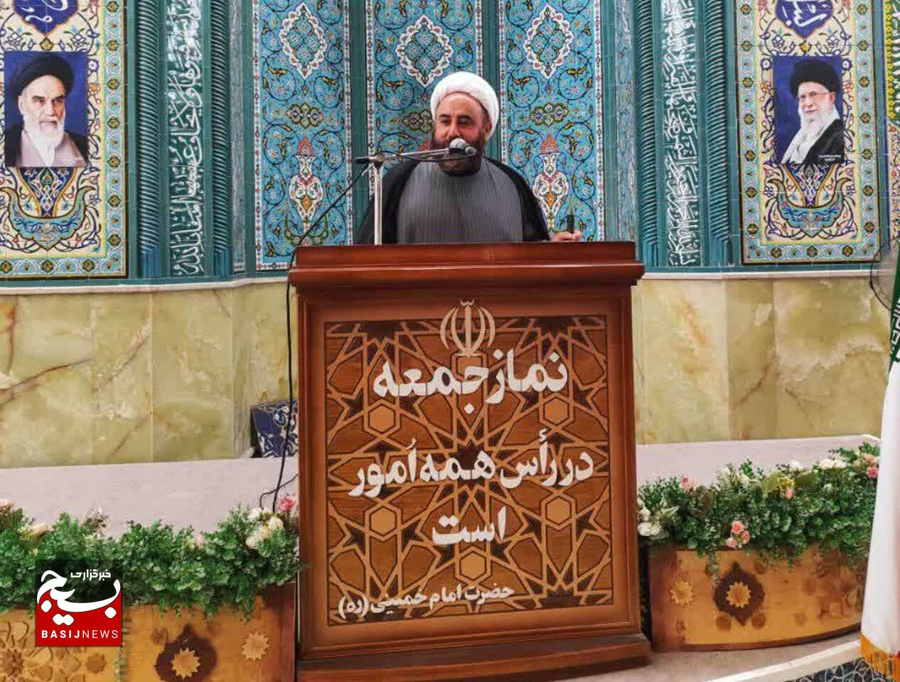 نقطه کلیدی دشمن در جنگ احزاب و امروز، تفرقه افکنی است