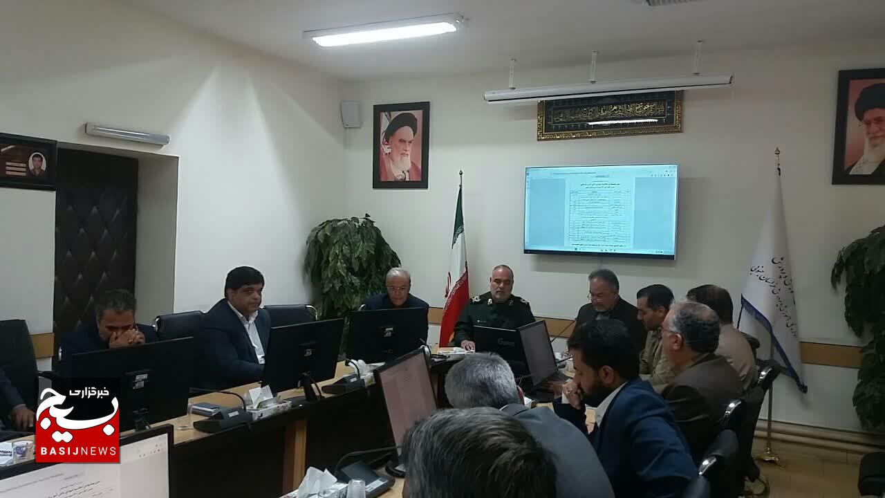 بازشناسی نسل انقلابی و آگاه بر پایه سیره شهدا ضروری است بازشناسی نسل انقلابی و آگاه بر پایه سیره شهدا ضروری است