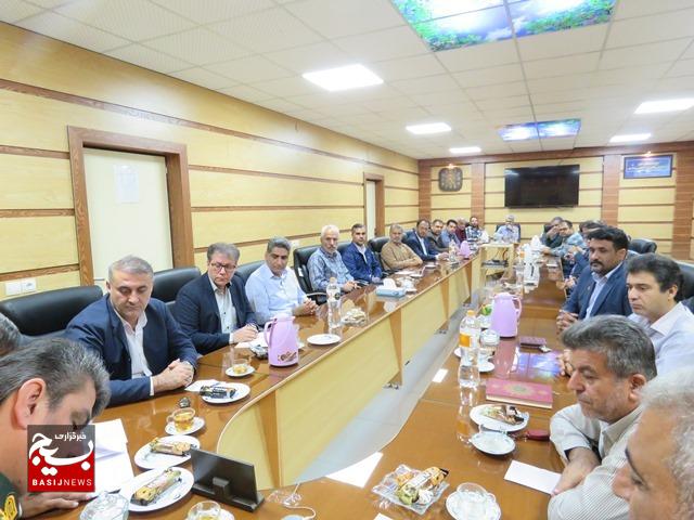 فلسفه وجودی بسیج، خدمت صادقانه به مردم است