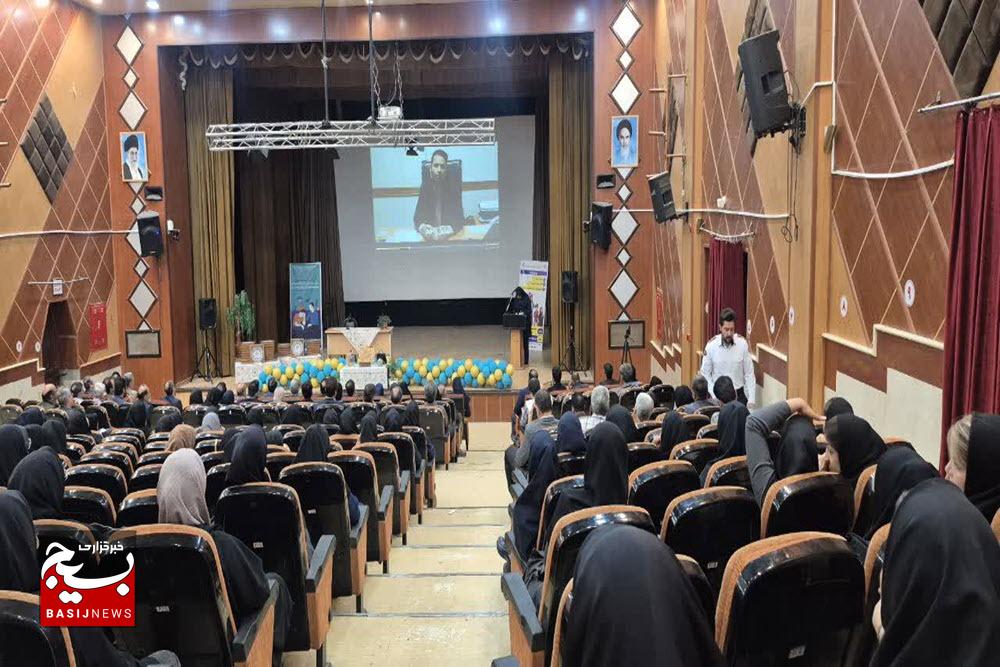 برگزاری مجمع سلامت ملایر با هدف شناسایی اولویت‌های بهداشتی و درمانی