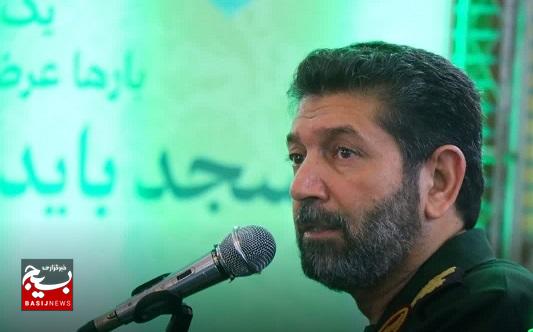 با حضور سردار حسن زاده برگزار شد :