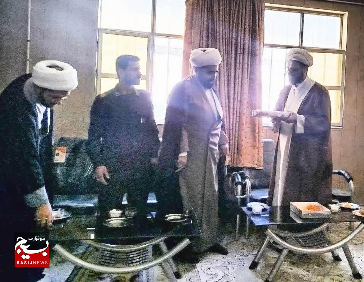 از مقام معنوی امام جمعه آبگرم به عنوان پیشگام تبیین معارف الهی تجلیل شد