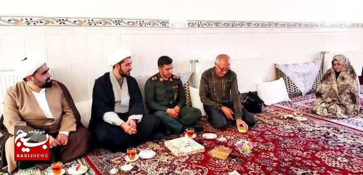 از بانوی قرآنی زهرا عبادی تجلیل شد