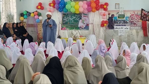 نواختن زنگ مهر و مقاومت در مدارس آموزش و پرورش بخش دلوار نواختن زنگ مهر و مقاومت در مدارس آموزش و پرورش بخش دلوار