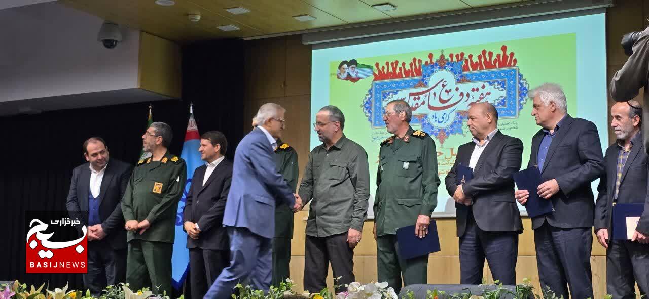 تجلیل از ایثارگران و گرامیداشت هفته دفاع مقدس در شرکت ملی صنایع پتروشیمی؛ از حضور سرداران تا فضاسازی حماسی