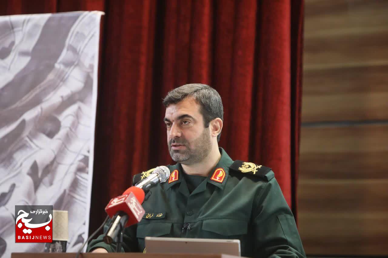 همایش توجیهی هفته بسیج سال ۱۴۰۴ گرامیداشت شهید امیرحسین طاووسی