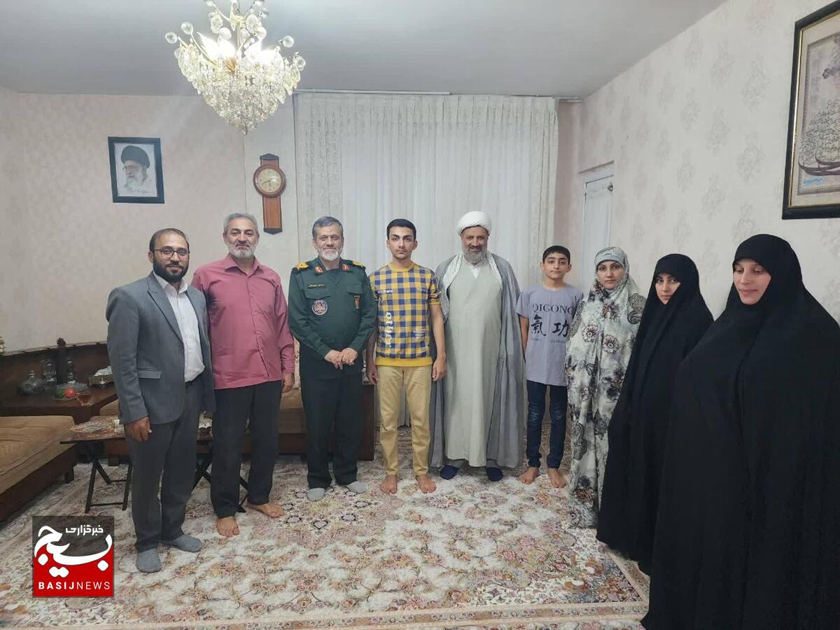 دیدار سردار اتانی  فرمانده و مسوول نمایندگی ولی فقیه سپاه صاحب الامر (عج) استان قزوین با خانواده های قرآنی سپاه