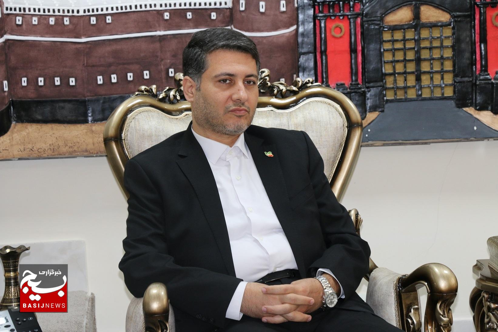 دیدار معاون بینالملل سازمان بسیج و رئیس سازمان بسیج رسانه کشور با سفیر یمن دیدار معاون بینالملل سازمان بسیج و رئیس سازمان بسیج رسانه کشور با سفیر یمن