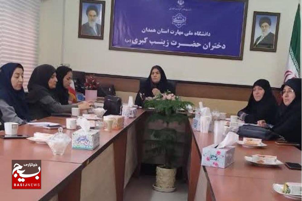 آغاز به کار جشنواره پوشاک ایرانی اسلامی «الوند دخت» از آبان ماه ۱۴۰۴