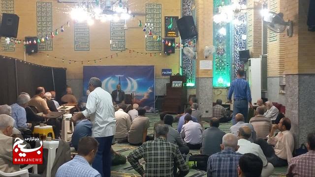 جلسه جهاد تبیین با سخنرانی دکتر آقاخانی برگزار شد جلسه جهاد تبیین با سخنرانی دکتر آقاخانی برگزار شد