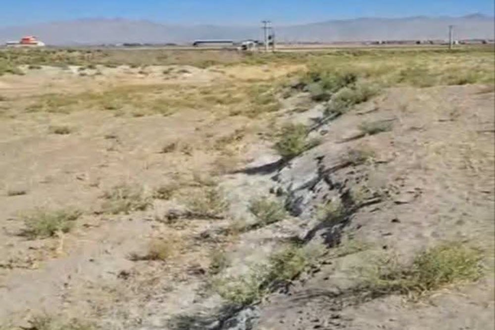 فرونشست زمین در اسدآباد؛ بحرانی خاموش با آمارهای هشداردهنده