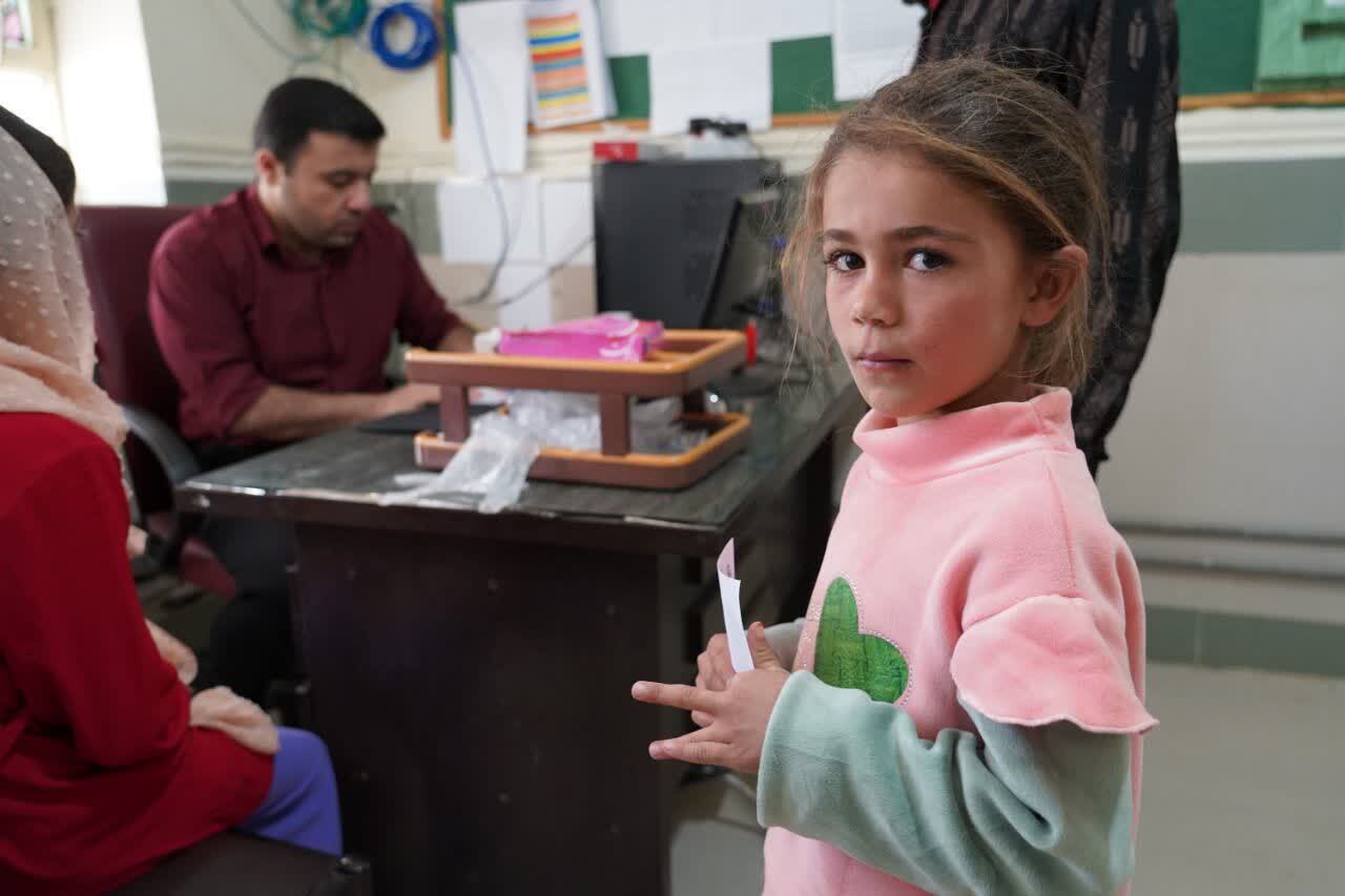 شیرینی خدمت دانشجویان جهادگر بسیجی دانشگاه علومپزشکی یاسوج در رود تلخ شیرینی خدمت دانشجویان جهادگر بسیجی دانشگاه علومپزشکی یاسوج در رود تلخ