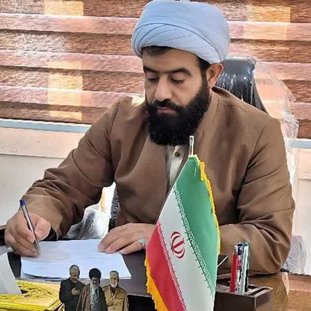 اتحاد و بصیرت؛ دو پیام محوری سخنان رهبر انقلاب / دشمن از وحدت ملت ایران ناامید شده است