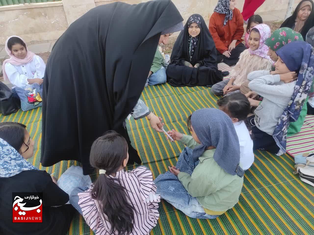 برگزاری اختتامیه کلاسهای قرآن و گلدوزی ویژه تابستان و طرح دعوت حجاب برگزاری اختتامیه کلاسهای قرآن و گلدوزی ویژه تابستان و طرح دعوت حجاب