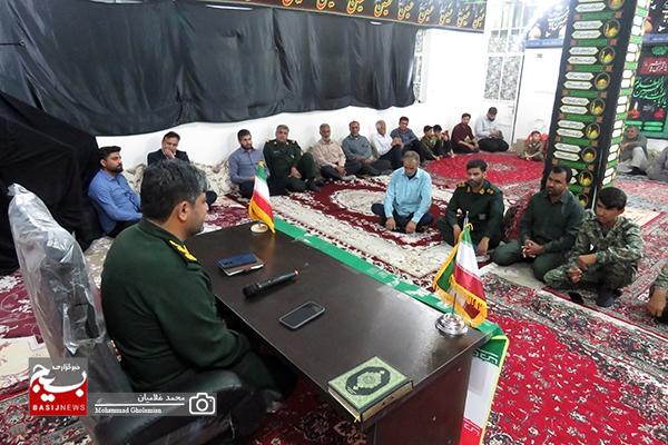 معرفی اوّلین فرمانده پایگاه مقاومت روستای لاور ده سیراف معرفی اوّلین فرمانده پایگاه مقاومت روستای لاور ده سیراف