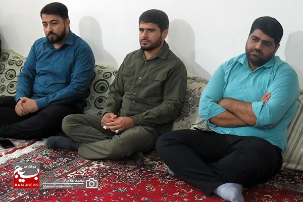 معرفی اوّلین فرمانده پایگاه مقاومت روستای لاور ده سیراف معرفی اوّلین فرمانده پایگاه مقاومت روستای لاور ده سیراف