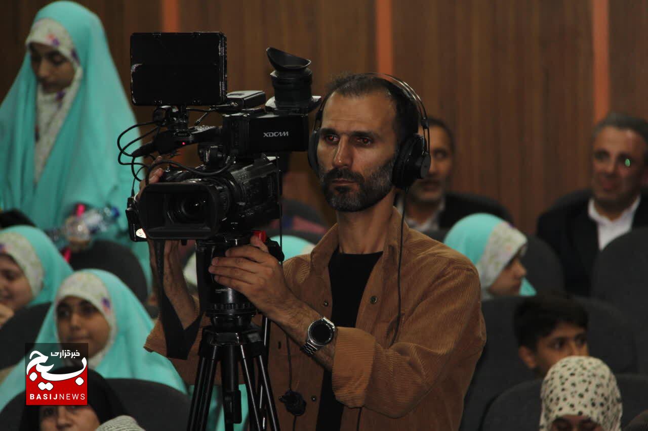 اکران مستند «رایان» در قزوین