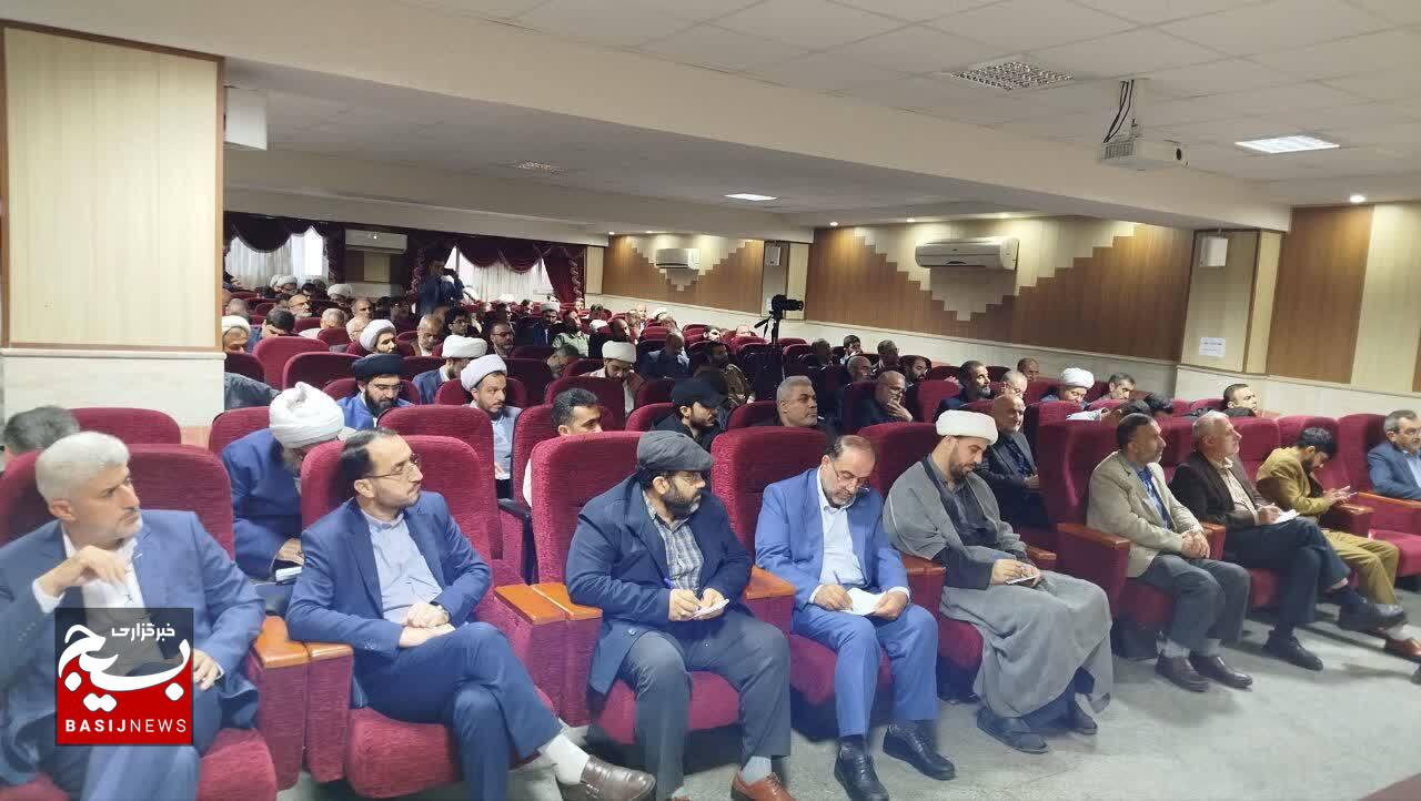 اصلاح ساختار اقتصادی، پیششرط کاهش آسیبپذیری در برابر تحریمهاست اصلاح ساختار اقتصادی، پیششرط کاهش آسیبپذیری در برابر تحریمهاست