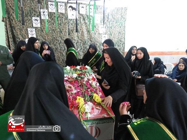 تشریح برنامههای میزبانی از پیکر شهید در شهرستان کنگان تشریح برنامههای میزبانی از پیکر شهید در شهرستان کنگان