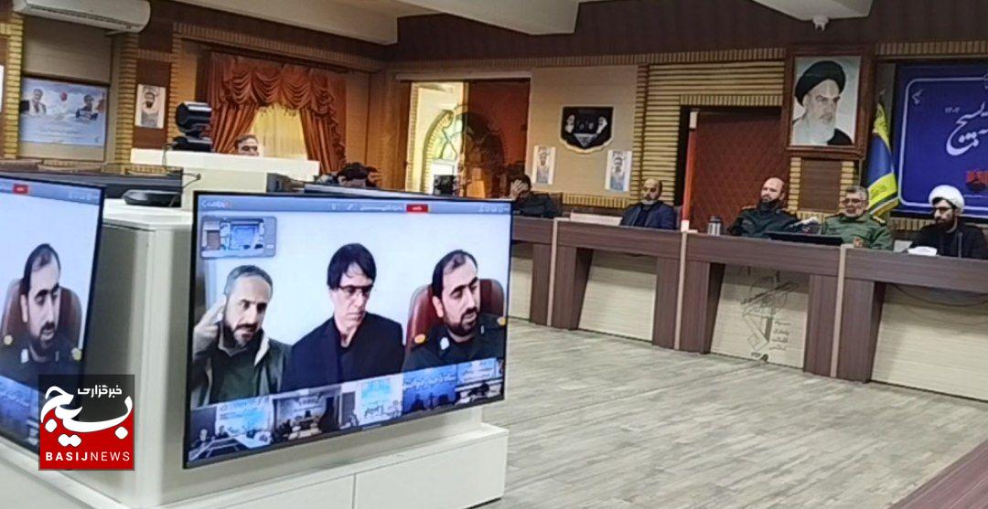 «عبادت، اطاعت و خدمت» نشانگر حیات و زنده بودن بسیج در نظام جمهوری اسلامی ایران است «عبادت، اطاعت و خدمت» نشانگر حیات و زنده بودن بسیج در نظام جمهوری اسلامی ایران است