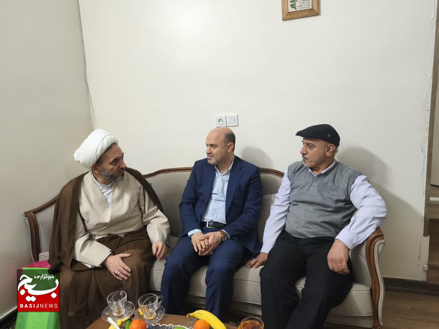 دیدار مسئولان سازمان بسیج با خانواده شهید «حسن مهدی‌پور»؛ نماد فداکاری در جنگ ۱۲ روزه رژیم صهیونیستی علیه ملت مظلوم ایران
