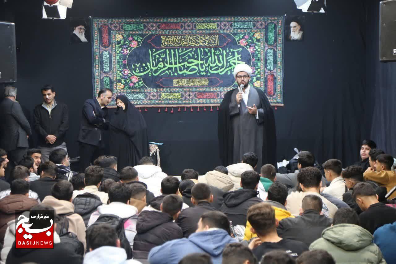 اعزام ۵۰۰ دانش آموز آبیکی به اردوی راهیان نور
