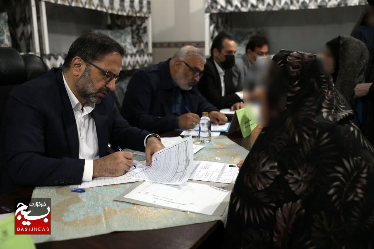 آزادی ۷۵ زندانی استان البرز، در آستانه ولادت حضرت فاطمه زهرا (س) آزادی ۷۵ زندانی استان البرز، در آستانه ولادت حضرت فاطمه زهرا (س)