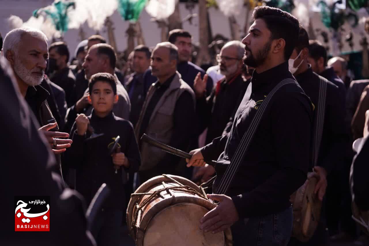 تشییع شهدای گمنام در کرمان با عطر اشک و آوای نماز باران