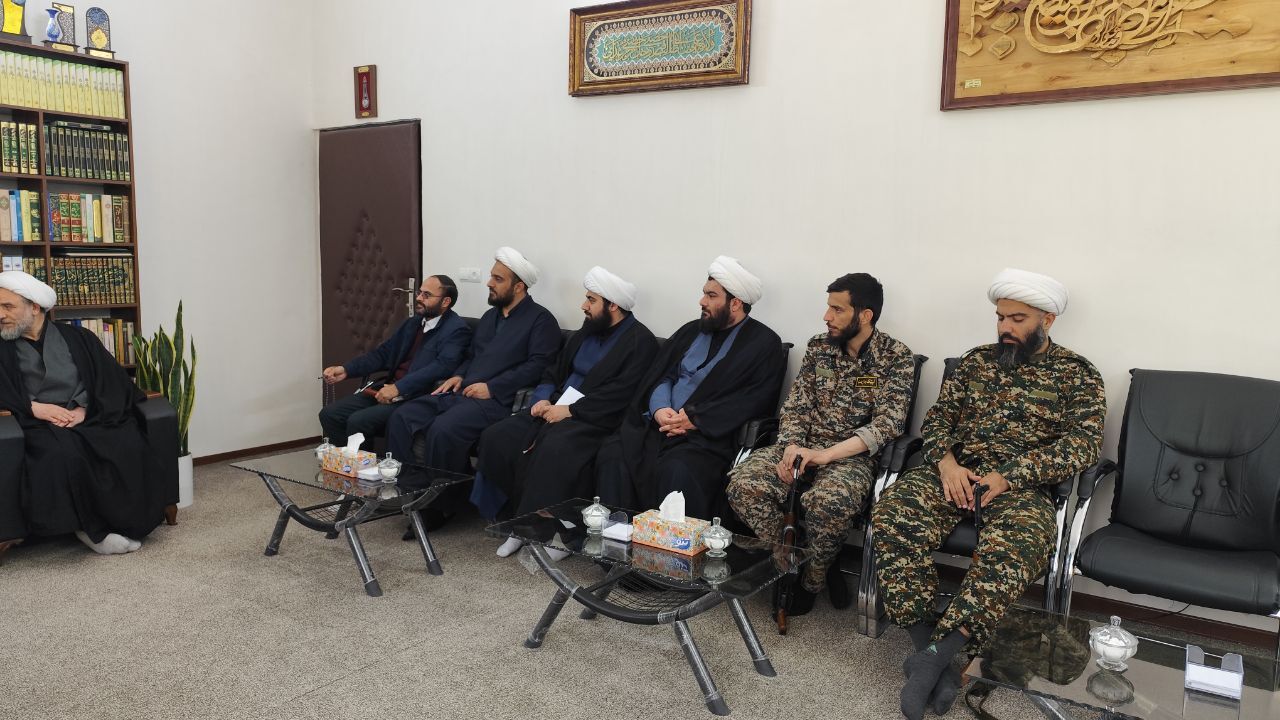 بسیج طلاب پیشرو و پیشران حوزه است /  ضرورت حفظ وحدت ملی در شرایط کنونی