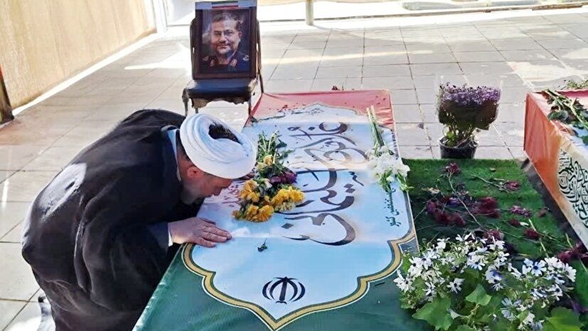 پاسداشت مقام شامخ شهید سرلشکر پاسدار غلامرضا سلیمانی پاسداشت مقام شامخ شهید سرلشکر پاسدار غلامرضا سلیمانی