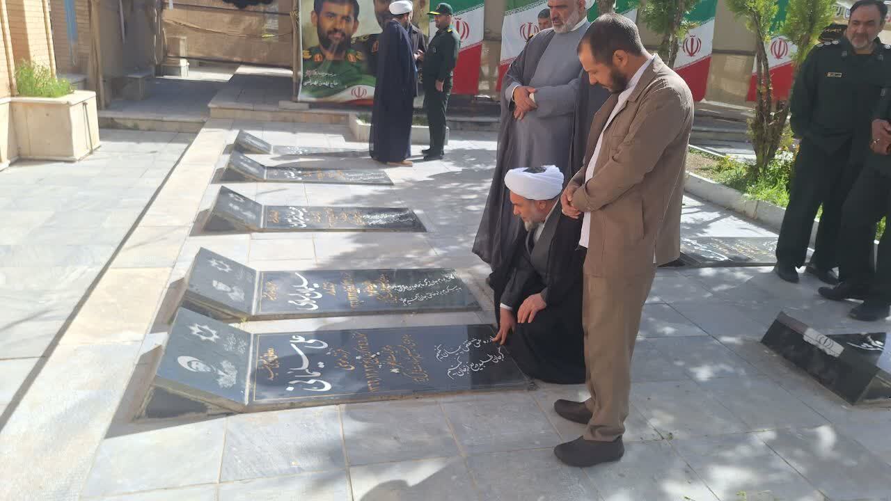 پاسداشت مقام شامخ شهید سرلشکر پاسدار غلامرضا سلیمانی پاسداشت مقام شامخ شهید سرلشکر پاسدار غلامرضا سلیمانی