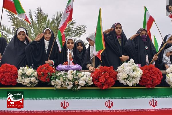 رزمایش جان فدا برای ایران امام رضا در کنگان/ جان فدائیان ایران اسلامی آماده نبرد با دشمنان هستند