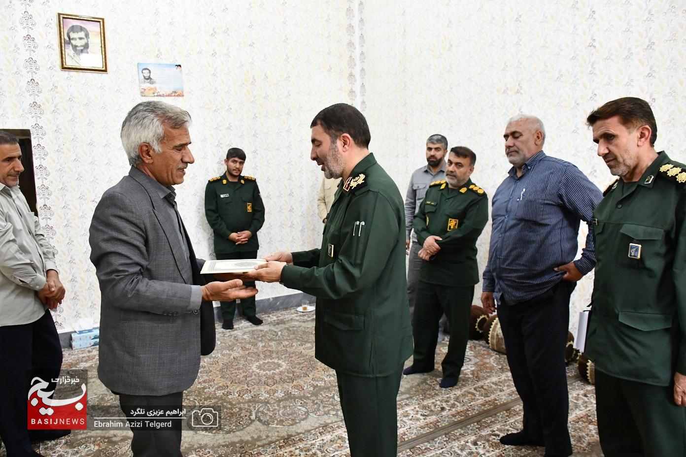 دیدار فرمانده سپاه فتح با خانواده شهدای جنگ رمضان در یاسوج