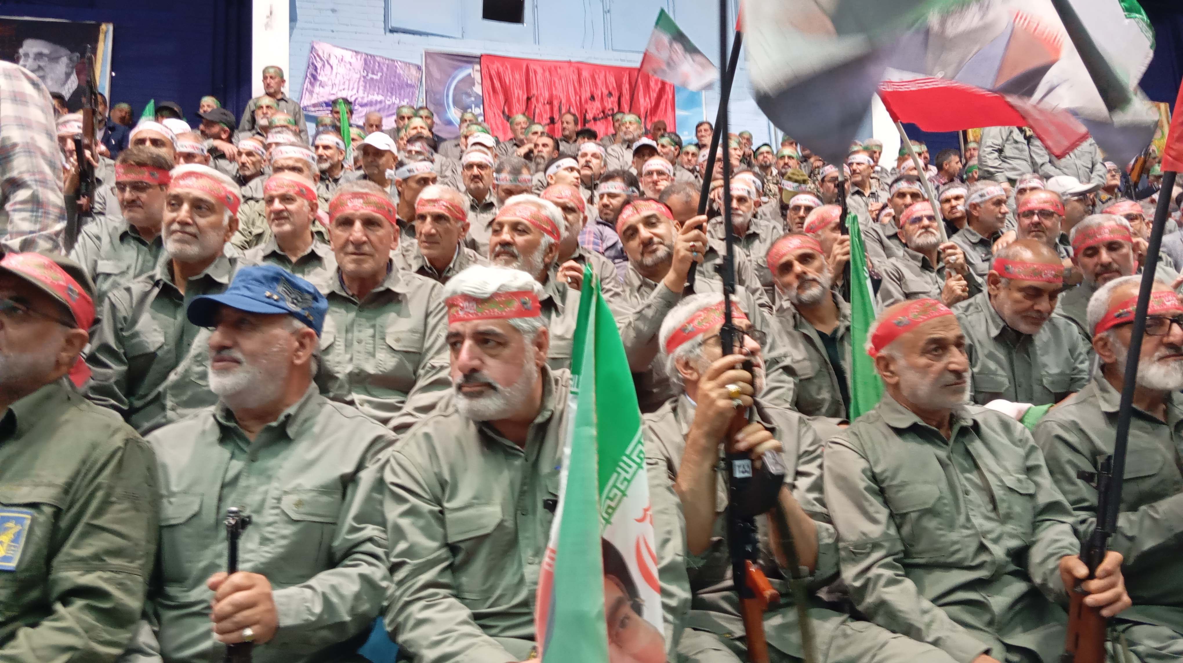اینجا سرزمین جانفدایان ایران است اینجا سرزمین جانفدایان ایران است