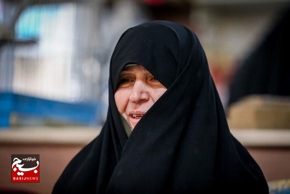 هشت شهید یک مادر؛ روایتی زینبی از جنگ تحمیلی سوم هشت شهید یک مادر؛ روایتی زینبی از جنگ تحمیلی سوم