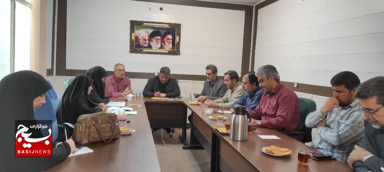 بانوی مقاوم؛ محور شکل‌گیری خانواده و تمدن مقاوم در جامعه