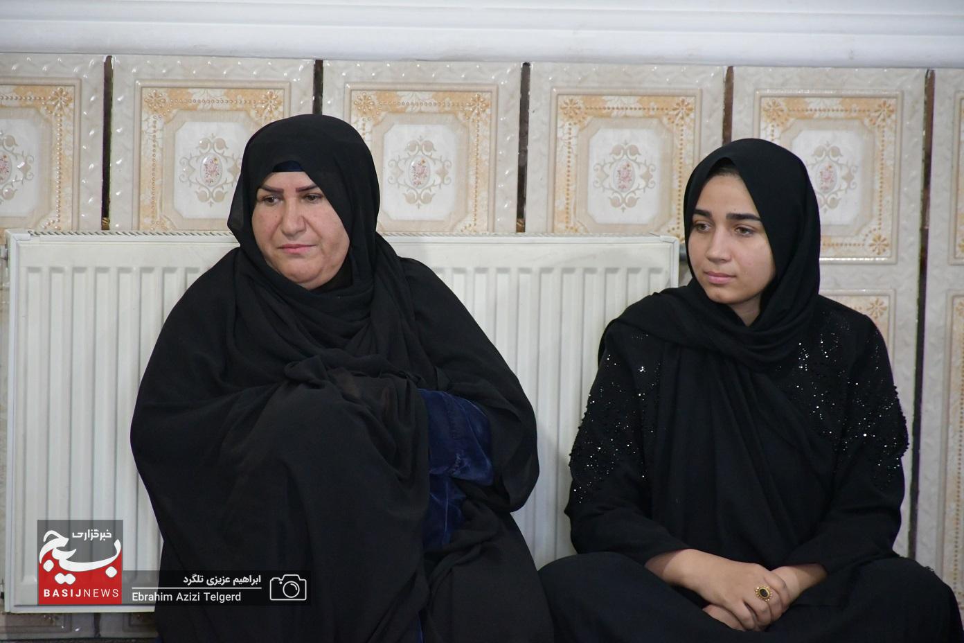 دیدار مسئولان سپاه فتح با خانواده شهدای جنگ رمضان در یاسوج + (تصاویر)