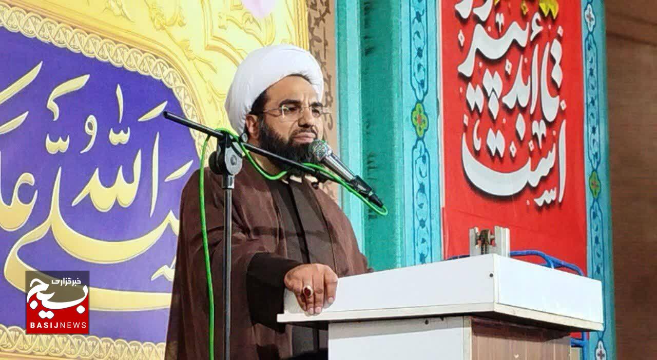 مقاومت ادامه دارد