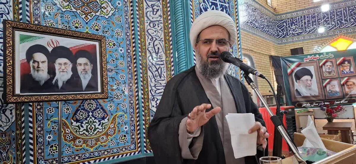 انتقاد امام‌جمعه پلدختر از غیبت برخی مسئولان در شب‌های اقتدار