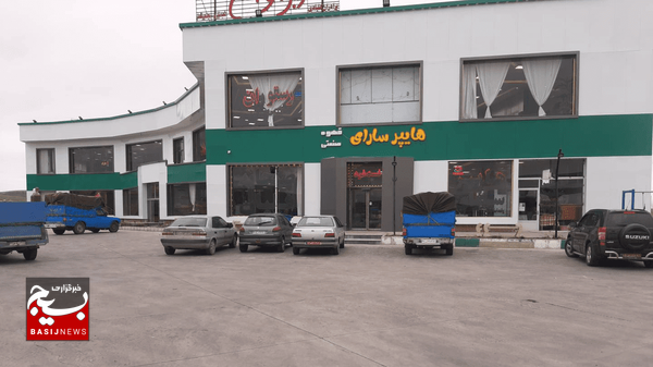هر ۱۶ کیلومتر یک مجتمع خدماتی بین راهی در استان اردبیل فعال است هر ۱۶ کیلومتر یک مجتمع خدماتی بین راهی در استان اردبیل فعال است
