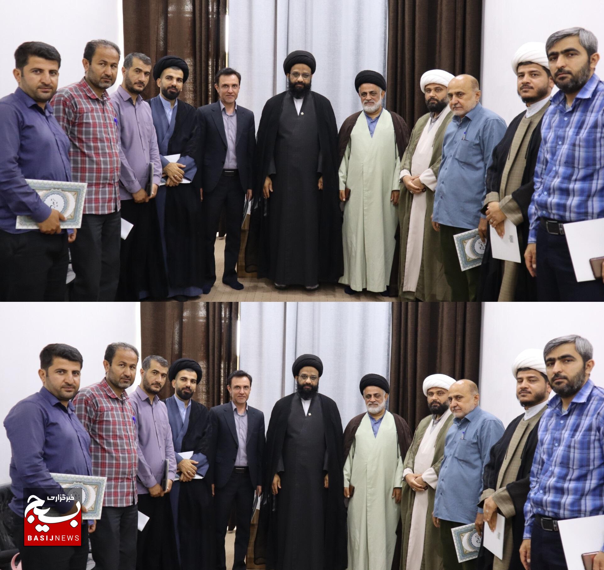 تجلیل از مربیان عقیدتی سیاسی به مناسبت هفته عقیدتی سیاسی در ناحیه ایذه