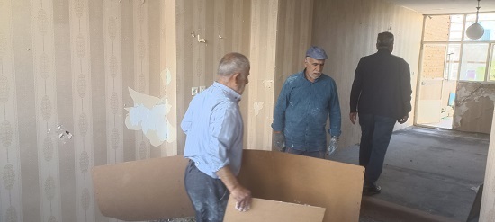 اردوی جهادی پیشکسوتان بسیج در مناطق آسیب دیده جنگ رمضان در محله افسریه + تصاویر